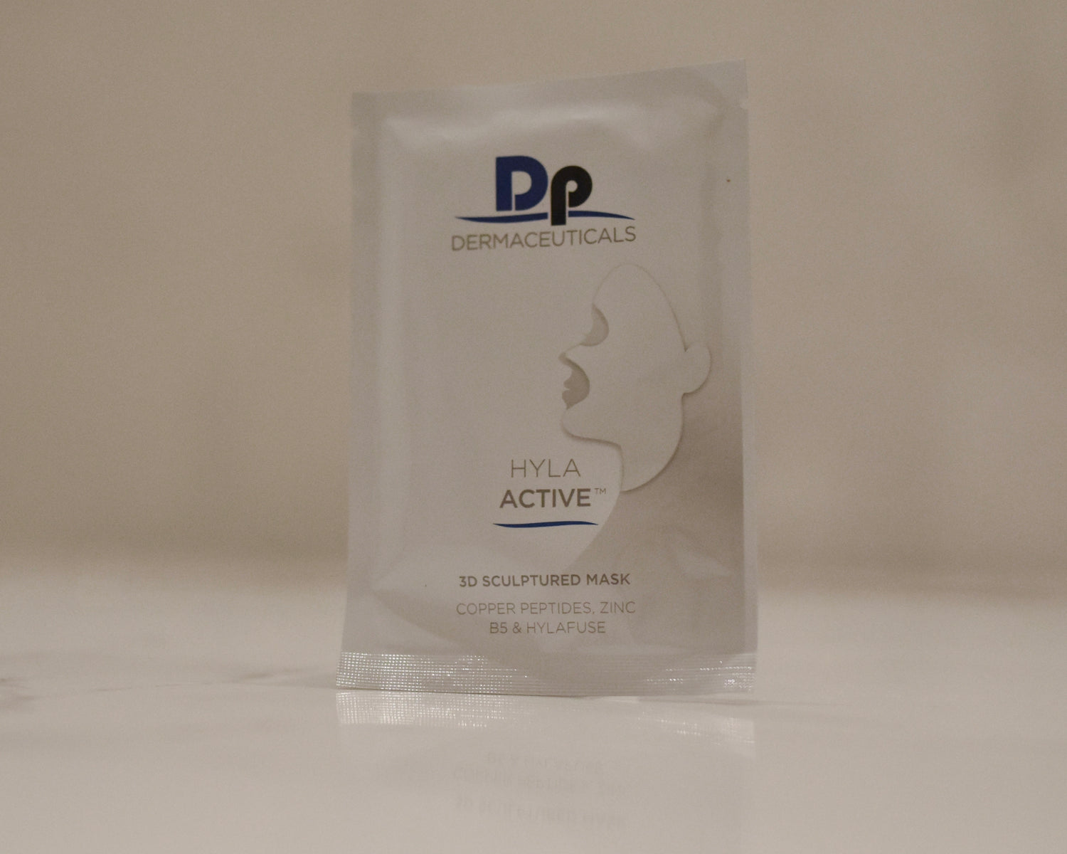 Dermapen Dp Dermaceuticals HYLA ACTIVE 3D SCULPTURED MASK